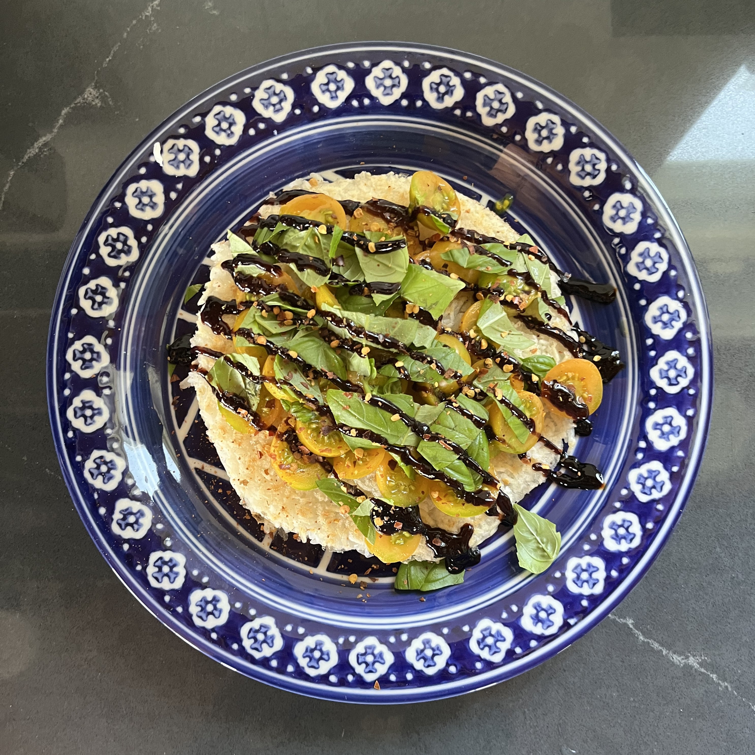 Basil Rice Cake tomato & basil crispy rice cake – haikuveg